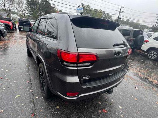 2020 Jeep Grand Cherokee Altitude