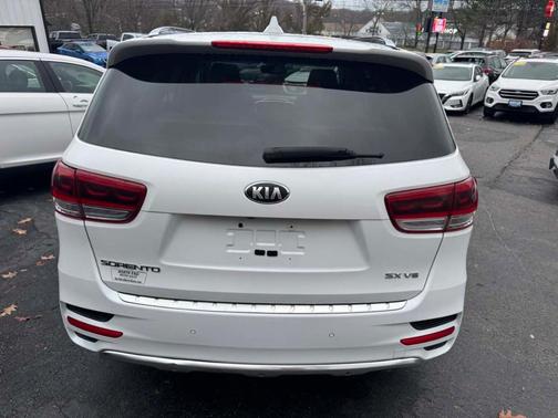 2016 Kia Sorento SX
