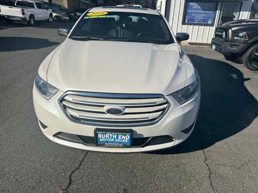 2019 Ford Taurus Limited
