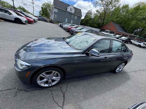 2018 BMW 330 i xDrive