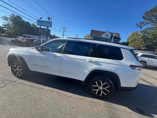 2023 Jeep Grand Cherokee L Limited