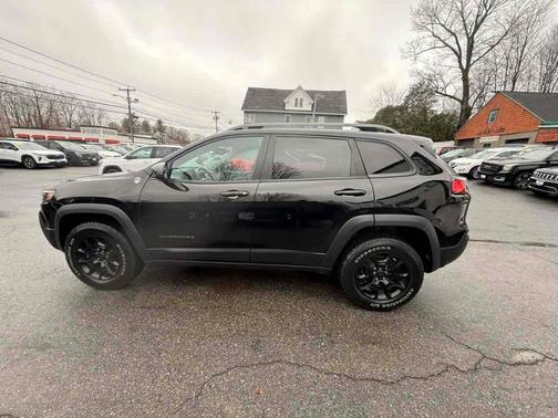 2019 Jeep Cherokee Trailhawk Elite