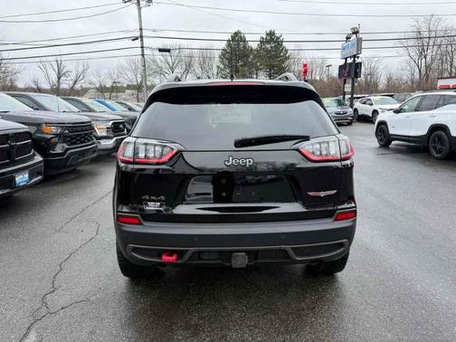 2019 Jeep Cherokee Trailhawk Elite