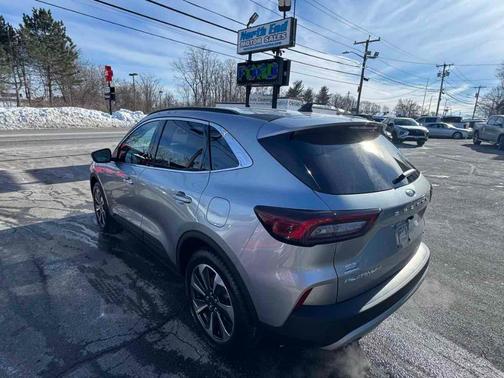 2024 Ford Escape Platinum