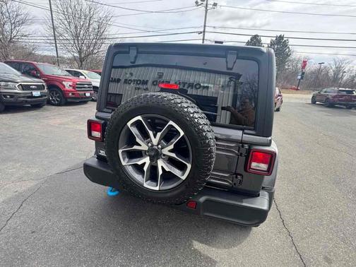 Granite Crystal Clearcoat Metallic 2024 Jeep Wrangler 4xe Sport