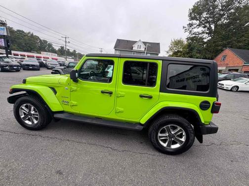 2021 Jeep Wrangler Unlimited Sahara