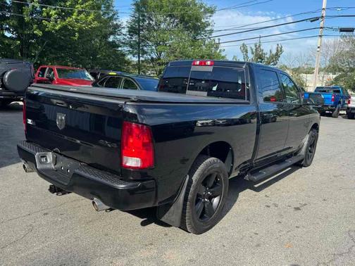 2021 RAM 1500 Classic SLT