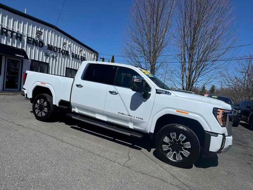Glacier White 2026 GMC Sierra 2500 Denali