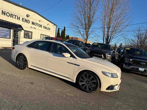 2018 Lincoln Continental Reserve