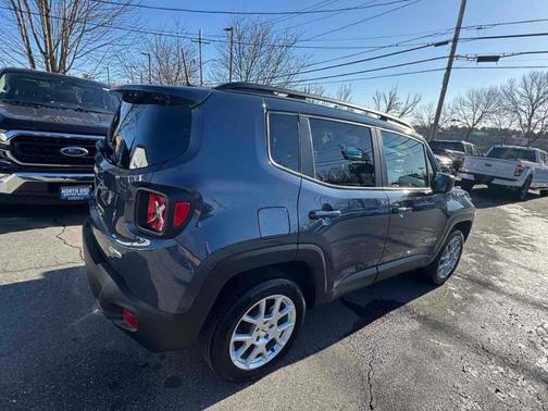 2022 Jeep Renegade Latitude