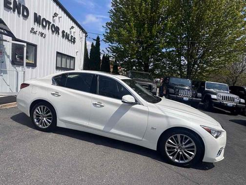 Majestic White 2018 INFINITI Q50 3.0t LUXE