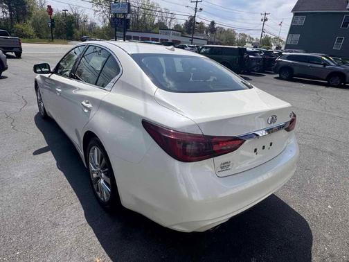 Majestic White 2018 INFINITI Q50 3.0t LUXE