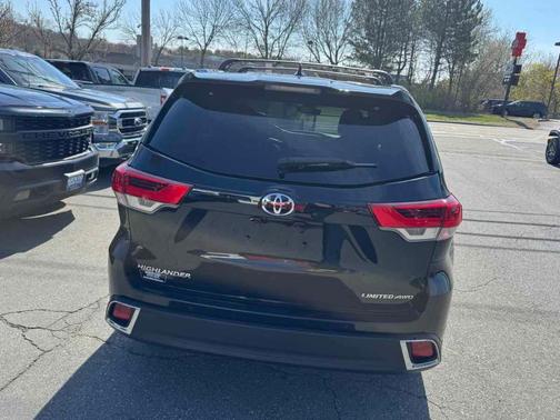 2018 Toyota Highlander Limited