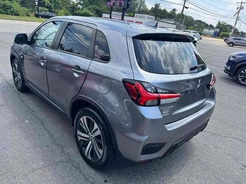 2024 Mitsubishi Outlander Sport ES