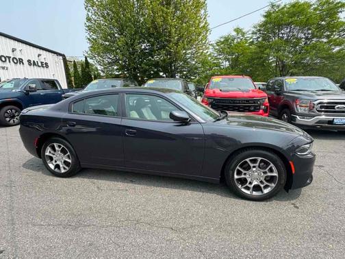 2016 Dodge Charger SXT