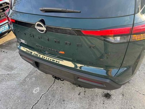 2025 Nissan Pathfinder Rock Creek