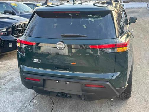 2025 Nissan Pathfinder Rock Creek