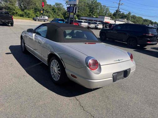 Cashmere Tri-Coat Metallic 2005 Ford Thunderbird Deluxe