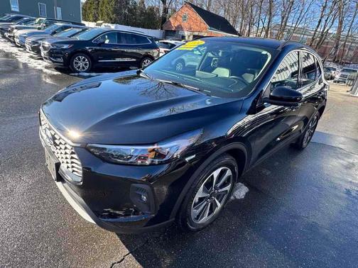 2024 Ford Escape Platinum