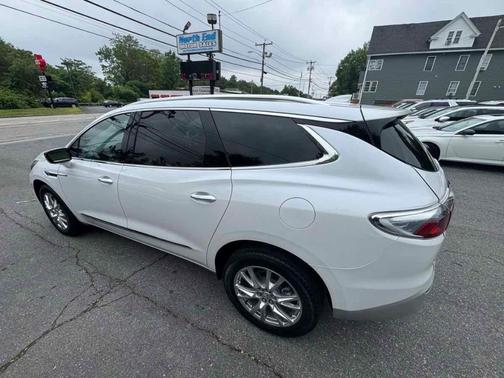 2024 Buick Enclave Premium