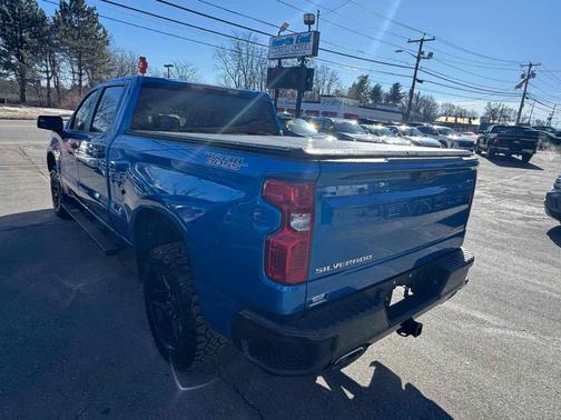 2022 Chevrolet Silverado 1500 Custom Trail Boss