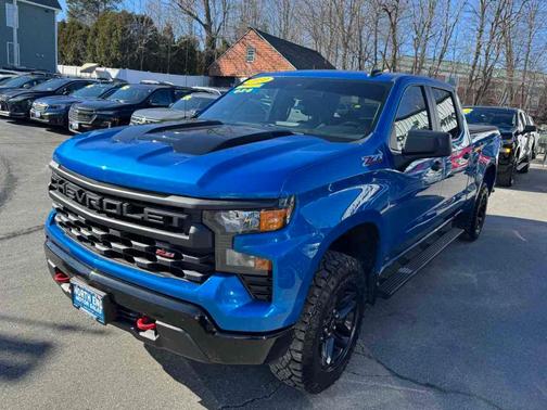 2022 Chevrolet Silverado 1500 Custom Trail Boss