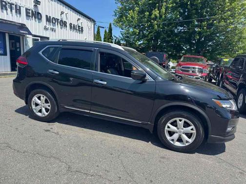 2017 Nissan Rogue SL