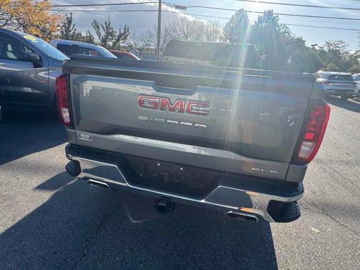 2020 GMC Sierra 1500 SLE
