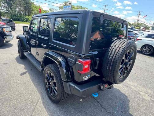2022 Jeep Wrangler Unlimited 4xe Sahara