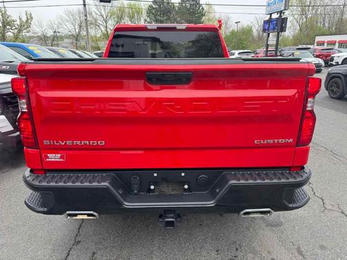 2022 Chevrolet Silverado 1500 Custom Trail Boss