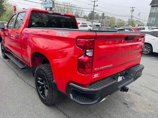 2022 Chevrolet Silverado 1500 Custom Trail Boss