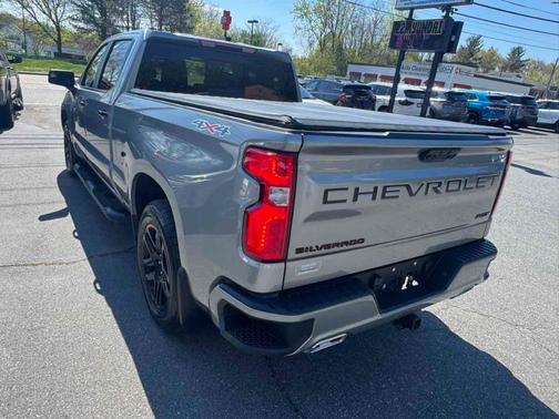 Sterling Gray Metallic 2024 Chevrolet Silverado 1500 RST