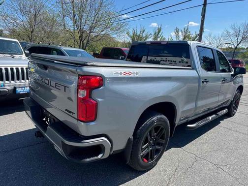 Sterling Gray Metallic 2024 Chevrolet Silverado 1500 RST