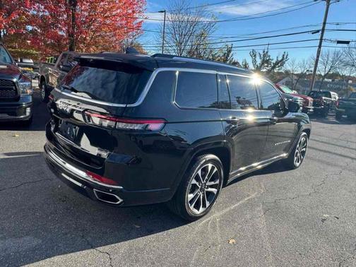 2023 Jeep Grand Cherokee L Overland