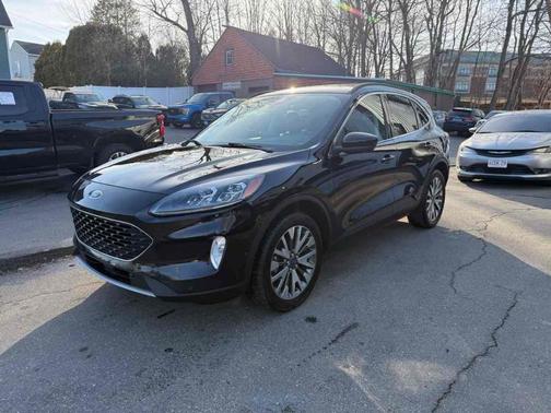 2021 Ford Escape Titanium