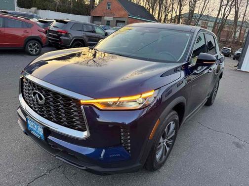 2024 INFINITI QX60 Pure