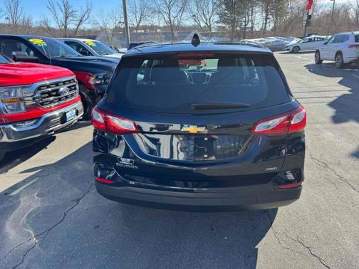 2021 Chevrolet Equinox LS