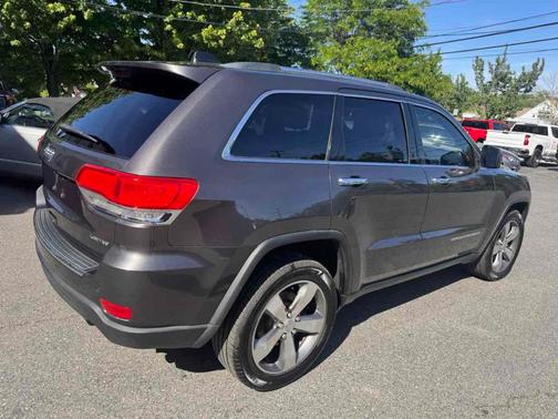 Granite Crystal Clearcoat Metallic 2015 Jeep Grand Cherokee Limited