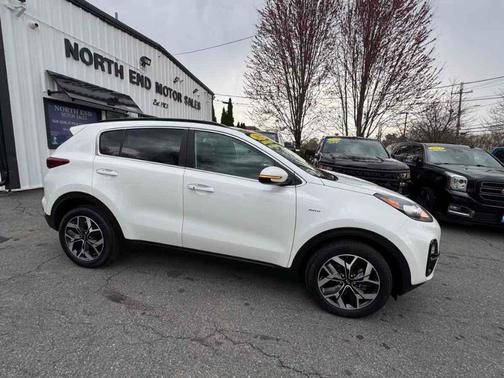 2022 Kia Sportage EX