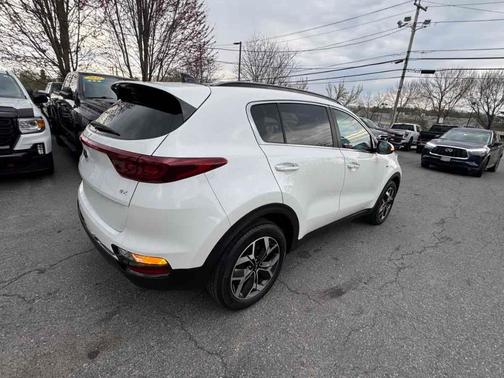 2022 Kia Sportage EX