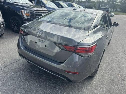 Gun Metallic 2025 Nissan Sentra SV