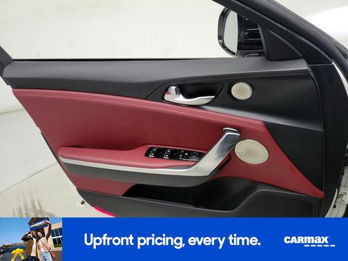 2023 Kia Stinger GT-Line