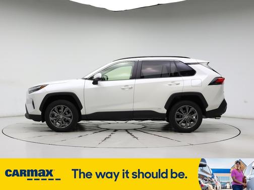 2022 Toyota RAV4 Hybrid XLE Premium