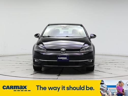 2019 Volkswagen Golf SE