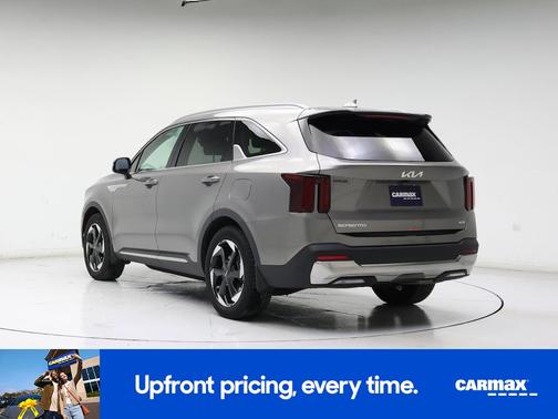 Gray 2025 Kia Sorento Hybrid EX