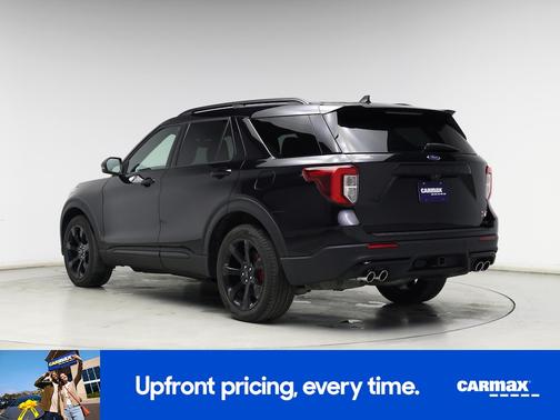 Black 2023 Ford Explorer ST