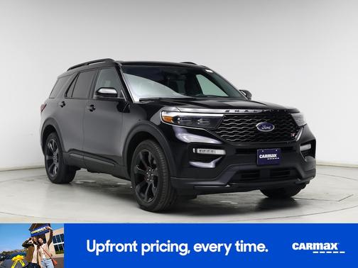 Black 2023 Ford Explorer ST
