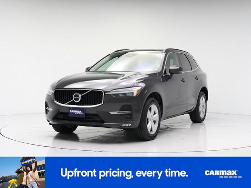 Black 2022 Volvo XC60 B5 Momentum
