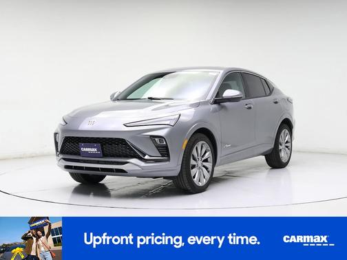 Gray 2024 Buick Envista Avenir