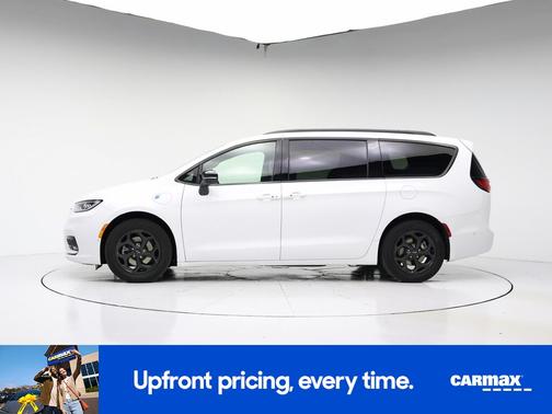 White 2024 Chrysler Pacifica Hybrid Premium S Appearance Pkg